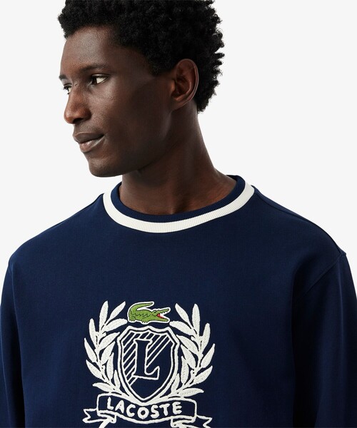 LACOSTE(ラコステ)の「裏パイル ハンドステッチ風ヴィンテージ フレンチグラフィックステッチ スウェットプルオーバー(スウェット・メンズ・グリーン/オフホワイト/ネイビー・2/3/4/5)」の8枚目の写真