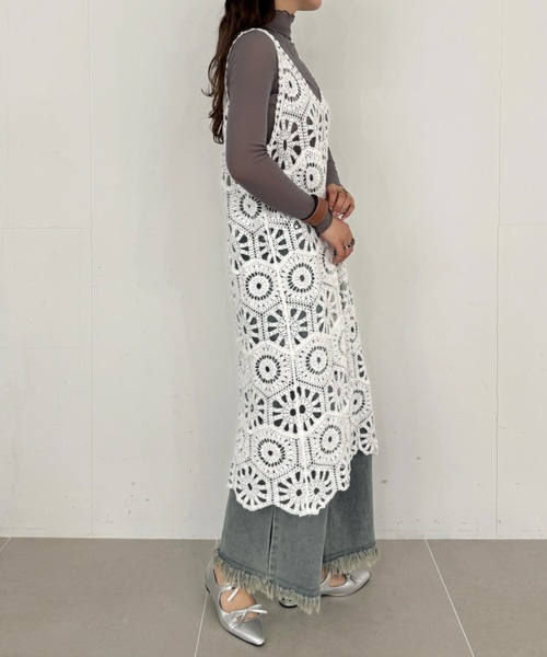 efill(エフィル)の「花柄 刺繍 のレース ワンピース(ワンピース・レディース・ホワイト・FREE)」の11枚目の写真