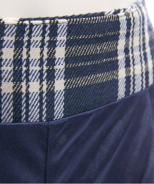 clear（クリア）の「ボックスプリーツチェックミニスカート[スタイルアップ ガーリー 韓国ファッション]≪SS新作≫（スカート・レディース・ブラック/ネイビー・M/S）」の13枚目の写真