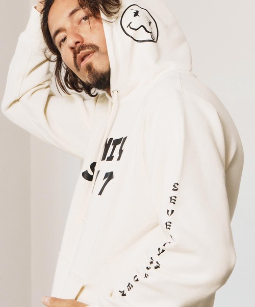 seventy seven(セブンティセブン)の「mpa3775-heavy onz sweat P-O hoodie (77funny) パーカー(パーカー・メンズ・ブラック/ナチュラル/アッシュ・S/M/L/XL)」の1枚目の写真