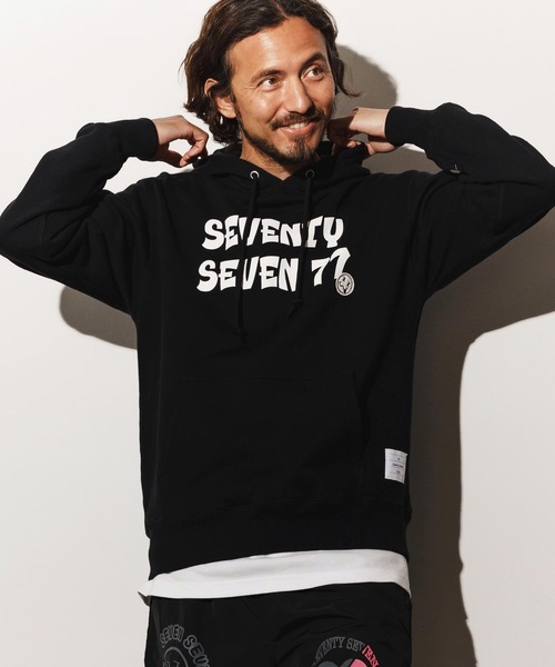 seventy seven(セブンティセブン)の「mpa3775-heavy onz sweat P-O hoodie (77funny) パーカー(パーカー・メンズ・ブラック/ナチュラル/アッシュ・S/M/L/XL)」の2枚目の写真