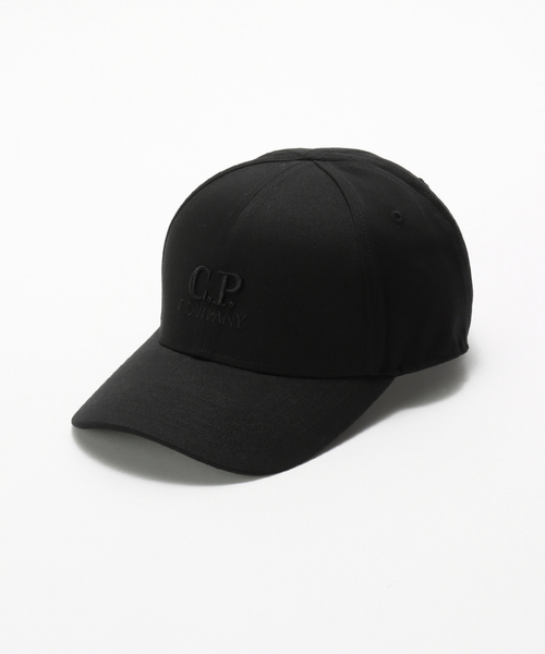 C.P. COMPANY(シーピーカンパニー)の「C.P. COMPANY(シーピーカンパニー) GABARDINE LOGO CAP 18CMAC282A(キャップ・メンズ・ブラック・FREE)」の1枚目の写真