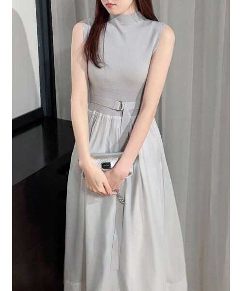 MERCURYDUO(マーキュリーデュオ)の「オーガンジーニットドッキングワンピース(ワンピース・レディース・オフホワイト/ライトグレー/ブラック・SMALL/MEDIUM)」の14枚目の写真