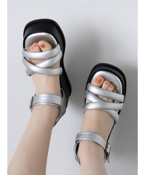 ehka sopo(エヘカソポ)の「厚底サンダル(サンダル・レディース・シルバー/ライトベージュ/ブラック・M/L)」の5枚目の写真