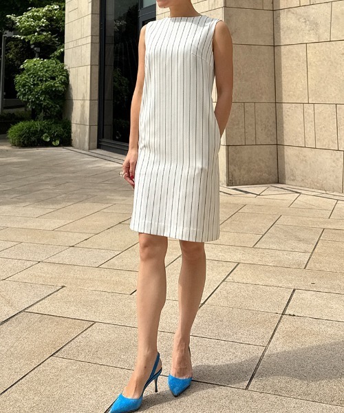 JENNE(ジェンヌ)の「ピンストライプワンピース(ワンピース・レディース・ブラック/ホワイト・SMALL/MEDIUM/LARGE)」の22枚目の写真