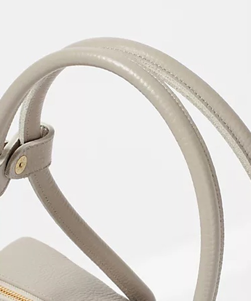 YOUNG&OLSEN The DRYGOODS STORE（ヤングアンドオルセン）の「YOUNG & OLSEN/ヤングアンドオルセン EMBOSSED LEATHER STUDENT M ハンドバッグ（ハンドバッグ・メンズ・ブラック/ベージュ/ブラウン/ホワイト・FREE）」の13枚目の写真