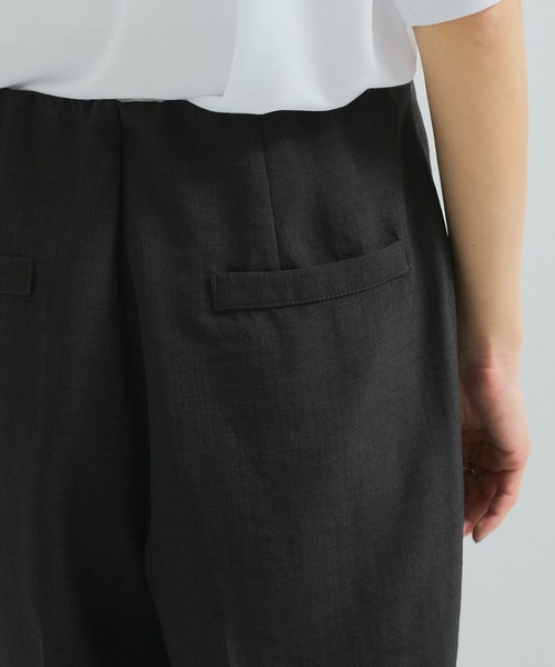le cercle ADAM ET ROPE'(ルセルクルアダムエロペ)の「タンブラーブッチャーセンタープレスパンツ(スラックス・レディース・キャメル/サックスブルー/チャコールグレー/ライトグレー/ダークブラウン・FREE)」の19枚目の写真