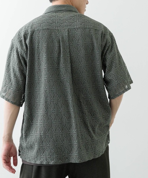 ITEMS URBANRESEARCH（アイテムズ アーバンリサーチ）の「レギュラーカラーレース半袖シャツ（シャツ/ブラウス・メンズ・オフホワイト/ブラック/グリーン系その他・MEDIUM/LARGE）」の11枚目の写真