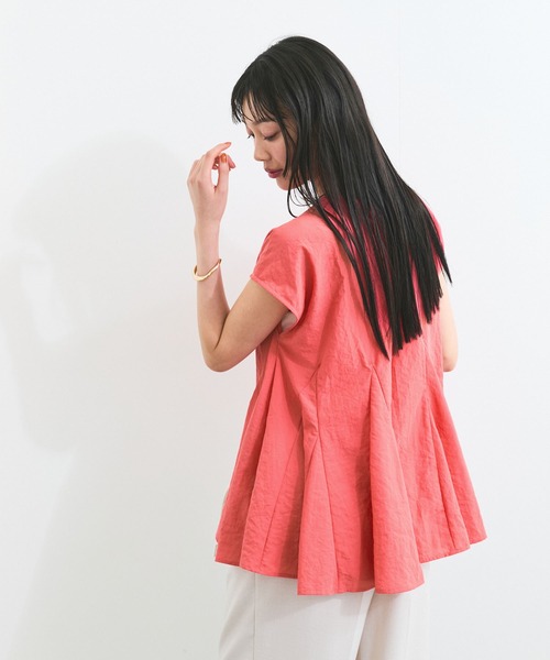 VIS（ビス）の「【防シワ/洗える】スキッパーフレアブラウス（シャツ/ブラウス・レディース・ブラック/レッド系その他/ホワイト/サックスブルー・FREE）」の18枚目の写真