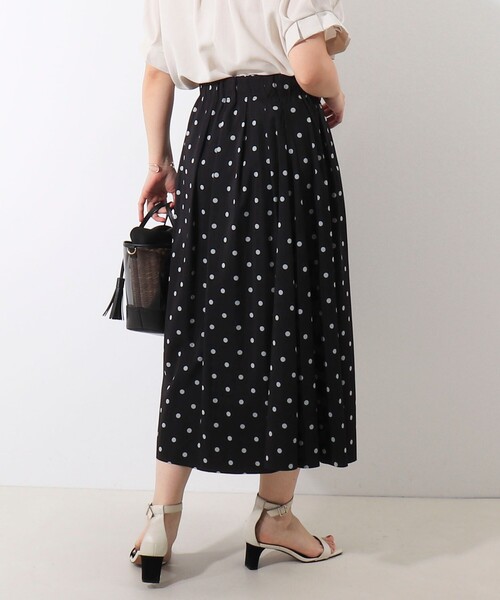 MICO COULIER(ミコクリエ)の「リバーシブルタフタドットスカート(スカート・レディース・ブラック/チャコールグレー・36/38)」の7枚目の写真