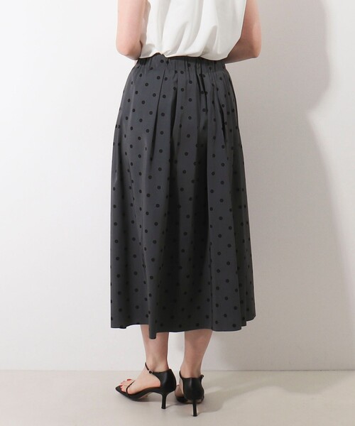 MICO COULIER(ミコクリエ)の「リバーシブルタフタドットスカート(スカート・レディース・ブラック/チャコールグレー・36/38)」の17枚目の写真
