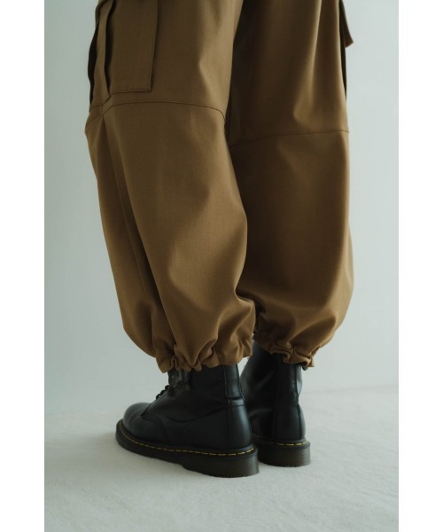 Knuth Marf（クヌースマーフ）の「two tuck cargo pants（その他パンツ・メンズ・キャメル/ブラック・FREE）」の13枚目の写真