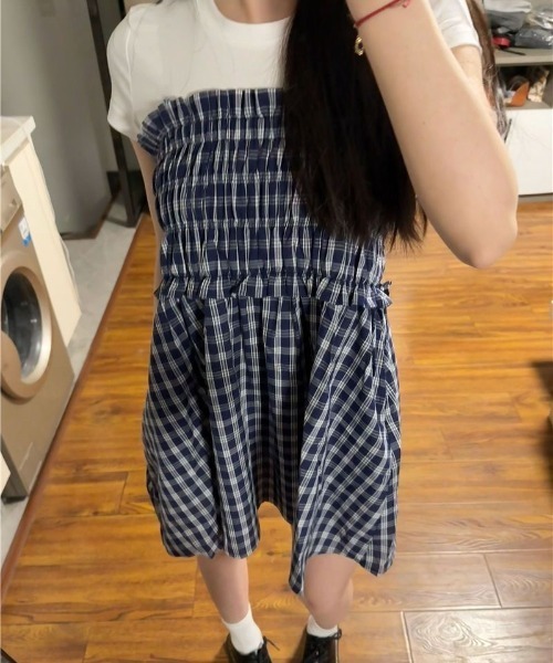 SHEENA(シーナ)の「チェック柄シャーリングベアチュニック(キャミソール・レディース・ネイビー・M)」の2枚目の写真