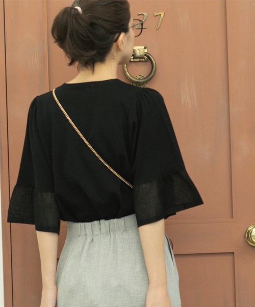 OPAQUE.CLIP（オペークドットクリップ）の「《5色展開》シアーフレアスリーブニット【洗濯機洗い可】（ニット/セーター・レディース・ブラック/ブラウン系その他/ライトオレンジ系/ライトグリーン/ライトグレー・38/40/42）」の11枚目の写真