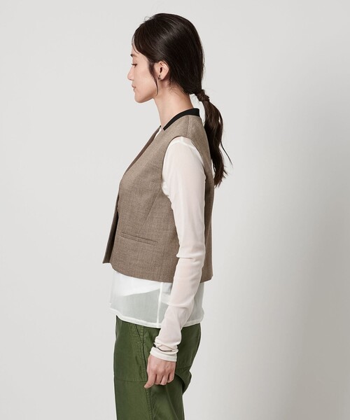 ユナイテッドアローズ　アイボリーベスト UNITED ARROWS（ユナイテッドアローズ）の「テーラード ベスト