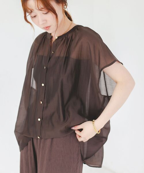 le.coeur blanc（ルクールブラン）の「《手洗い可能》シアーギャザーフレンチ2wayブラウス（シャツ/ブラウス・レディース・ダークグレー/ピンク/ブラウン・38）」の8枚目の写真