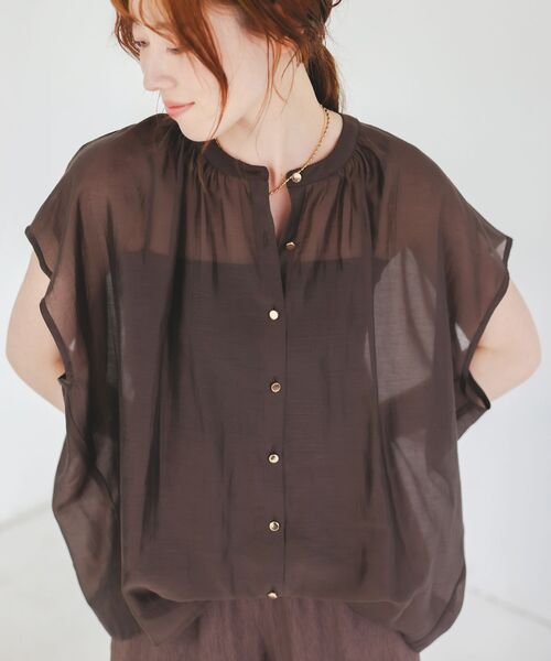 le.coeur blanc（ルクールブラン）の「《手洗い可能》シアーギャザーフレンチ2wayブラウス（シャツ/ブラウス・レディース・ダークグレー/ピンク/ブラウン・38）」の9枚目の写真