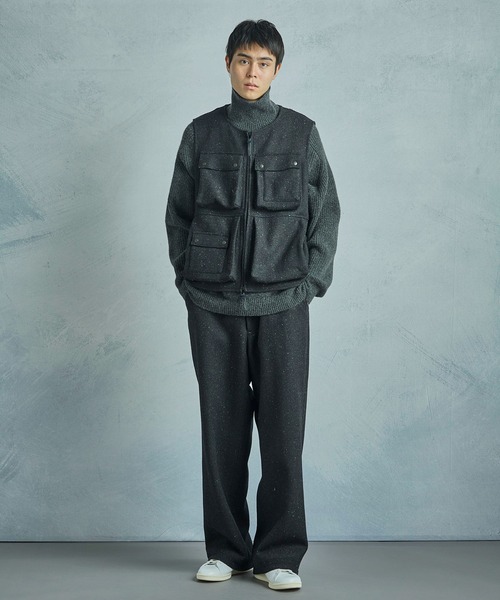 MEN'S BIGI（メンズビギ）の「【50th Anniv . 菊池武夫】HARRIS TWEED COLOR NEP VEST（ベスト・メンズ・ブラック・03/02）」の15枚目の写真