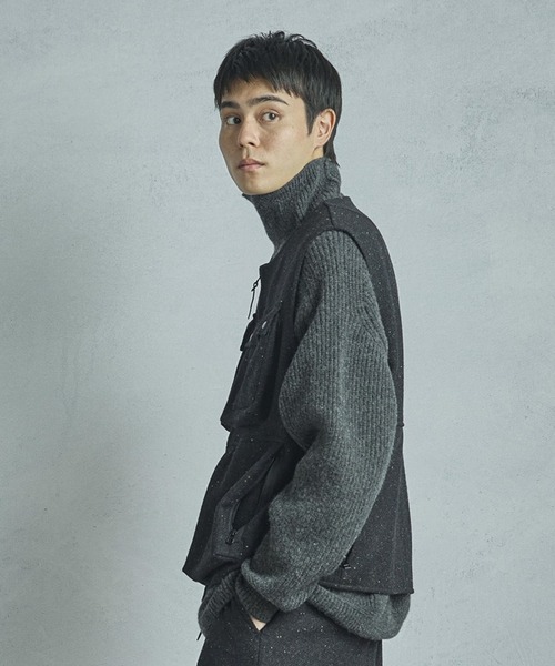 MEN'S BIGI(メンズビギ)の「【50th Anniv . 菊池武夫】HARRIS TWEED COLOR NEP VEST(ベスト・メンズ・ブラック・03/02)」の18枚目の写真
