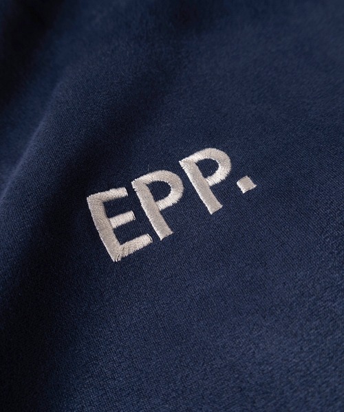 SlashDate（スラッシュデイト）の「【85】カットスウェード サイドライン 刺繍ロゴ ハーフジップ ゲームシャツ オーバーサイズ（Tシャツ/カットソー・メンズ・チャコールグレー/アイボリー/ネイビー・M/L）」の11枚目の写真