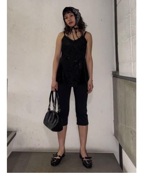 SLY（スライ）の「SHEER FLOWER CAMI シアー フラワー キャミ シアートップス 夏服（キャミソール・レディース・ブラウン系その他2/ブラック系その他2・FREE）」の14枚目の写真