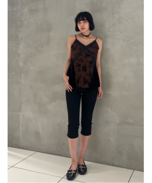 SLY（スライ）の「SHEER FLOWER CAMI シアー フラワー キャミ シアートップス 夏服（キャミソール・レディース・ブラウン系その他2/ブラック系その他2・FREE）」の21枚目の写真