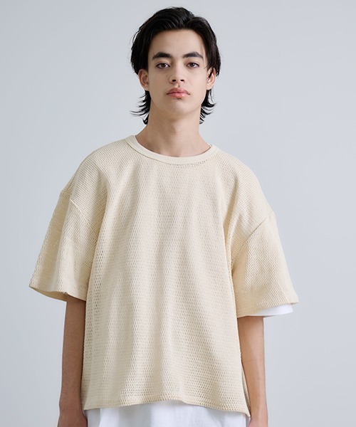 Revo.(レボ)の「Revo. コットンメッシュ クルーネックTシャツ(Tシャツ/カットソー・メンズ・アイボリー/ホワイト系その他2/ホワイト系その他・1/2)」の2枚目の写真