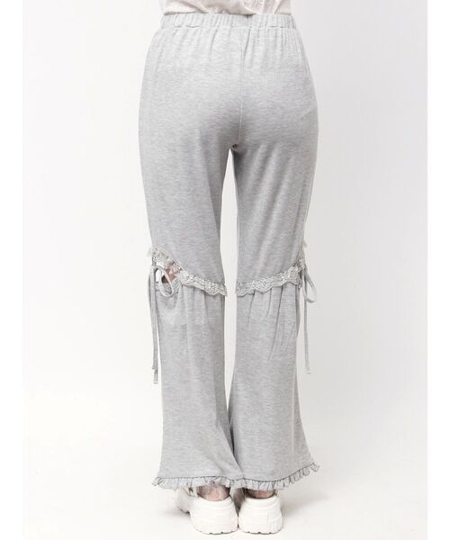 merry jenny（メリージェニー）の「レースカットフリルリブパンツ（スウェットパンツ・レディース・グレー/ブラック・FREE）」の3枚目の写真