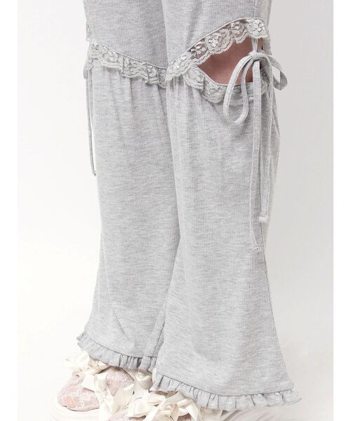 merry jenny（メリージェニー）の「レースカットフリルリブパンツ（スウェットパンツ・レディース・グレー/ブラック・FREE）」の5枚目の写真