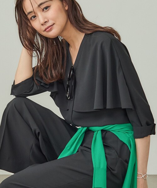 INDIVI（インディヴィ）の「【羽織りとしても活躍！】ケープカラーブラウス（シャツ/ブラウス・レディース・ホワイト/ブラウン系/ブラック/ダークグレー・38/34/19/15 /13/05/03）」の12枚目の写真