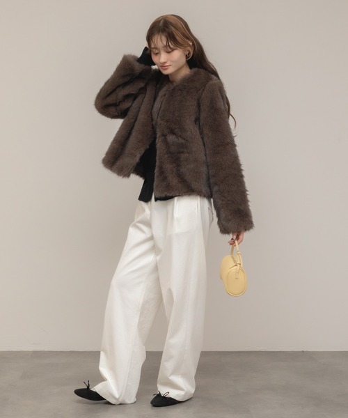 ノーカラーフェイクファージャケット/ブラウン ベージュ ショート ノーカラーフェイクファージャケット/ブラウン ベージュ ショート