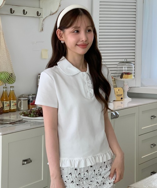 by muni:r(バイ ムニール)の「【着用動画あり・2色展開】フリルカラーコットン半袖Tシャツ(Tシャツ/カットソー・レディース・ホワイト/グレー・FREE)」の2枚目の写真