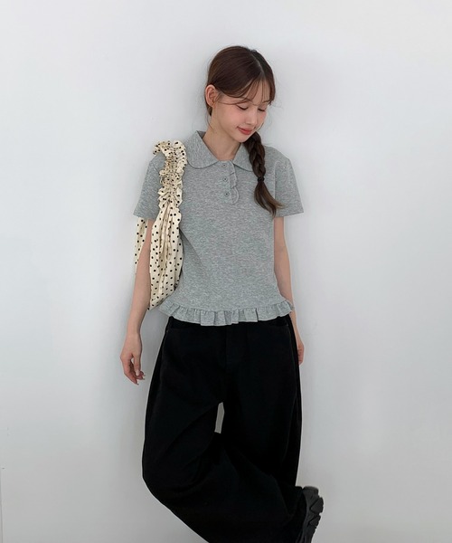 by muni:r(バイ ムニール)の「【着用動画あり・2色展開】フリルカラーコットン半袖Tシャツ(Tシャツ/カットソー・レディース・ホワイト/グレー・FREE)」の9枚目の写真