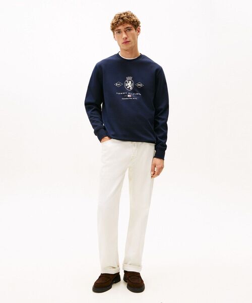 TOMMY HILFIGER(トミーヒルフィガー)の「ダイアモンドクレストグラフィックスウェットシャツ(スウェット・メンズ・ネイビー/バーガンディー・SMALL/MEDIUM/LARGE/X-LARGE)」の9枚目の写真