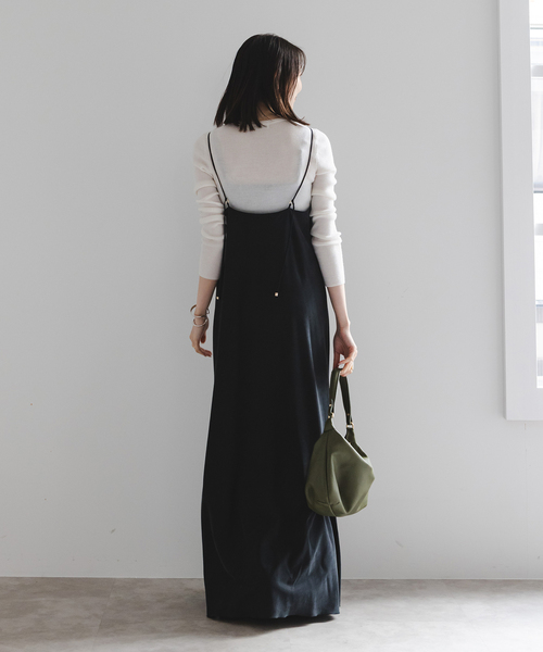 25年 美品 NOBLE ワイドVネックフィブリルキャミワンピース 定価2.4 追加》ワイドVネックフィブリルキャミワンピース2（ワンピース