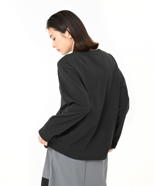 NEW BALANCE(ニューバランス)の「シューパッチロングスリーブ(Tシャツ/カットソー・レディース・オフホワイト/ライトブルー/ダークグレー/コーラル・X-LARGE/SMALL/LARGE/MEDIUM)」の12枚目の写真