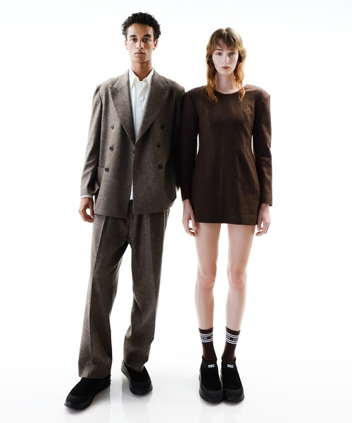 HUNTER（ハンター）の「【HUNTER for ADAM ET ROPE'】別注 TRAVEL FLOW SUEDE TRAINER（スニーカー・レディース・ブラック/クリーム・23/28/27/26/25/24）」の10枚目の写真