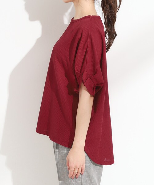 SHOO・LA・RUE（シューラルー）の「【洗える】お袖のタックがアクセント インせず着られる さらさらドルマントップス（Tシャツ/カットソー・レディース・グリーン系/ボルドー/ブラック/ブラウン系・02/03/04/01）」の22枚目の写真