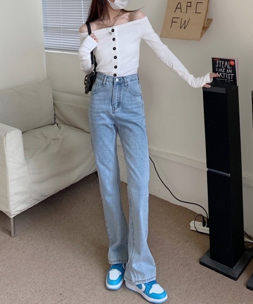 Jasmine Grandiflorum（ジャスミングランディフローラム）の「【Jasmine】バッグスリットデニムパンツ（デニムパンツ・レディース・ブラック/ライトブルー・MEDIUM/SMALL）」の5枚目の写真