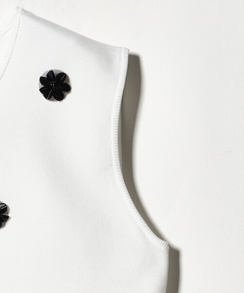 スパンコール 3D フラワー ベスト（ニット/セーター）｜UNITED ARROWS