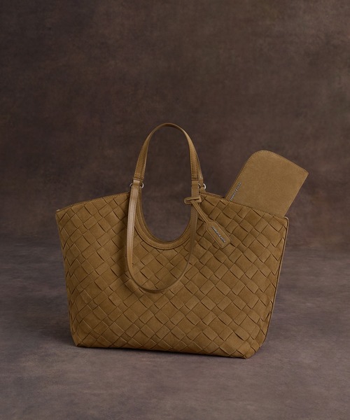 CHARLES & KEITH(チャールズ & キース)の「Ivette イヴェット スエードウーブントートバッグ(トートバッグ・レディース・サンドベージュ・L)」の6枚目の写真