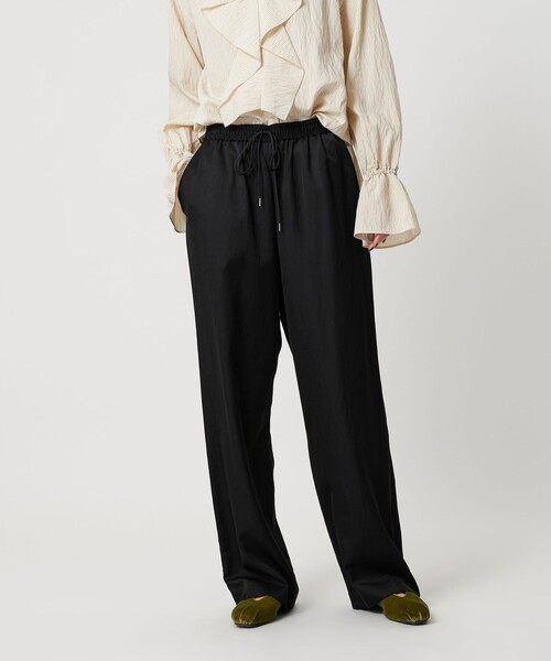 BEAUTY&YOUTH UNITED ARROWS（ビューティーアンドユースユナイテッドアローズ）の「コットンレーヨンサテン ドローストワイドパンツ（その他パンツ・レディース・クリーム/ダークグレー/ブラック/ベージュ・S/XS/L/M）」の8枚目の写真