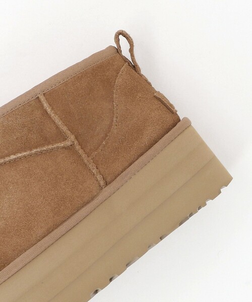 UGG（アグ）の「＜UGG＞クラシック ウルトラ ミニ プラットフォーム / Classic Ultra Mini Platform（ブーツ・レディース・ブラック/ブラウン系/ダークグレー・5/6/7/8）」の18枚目の写真