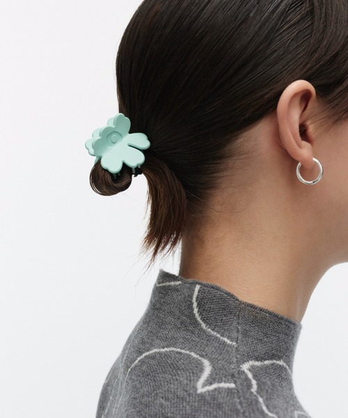 marimekko（マリメッコ）の「Nano Unikko / Hair Clip 2pcs（バレッタ/ヘアクリップ・レディース・ブラック/ライトピンク/ライトブルー・FREE）」の4枚目の写真