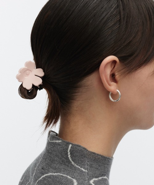marimekko（マリメッコ）の「Nano Unikko / Hair Clip 2pcs（バレッタ/ヘアクリップ・レディース・ブラック/ライトピンク/ライトブルー・FREE）」の5枚目の写真