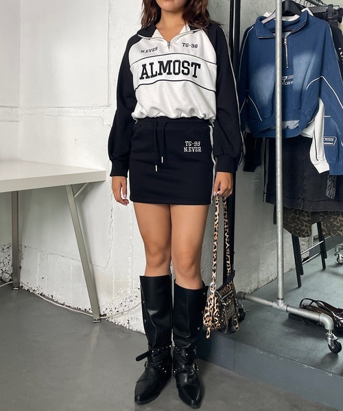 ROGER AND RAW（ロジャーアンドロウ）の「ハーフジップショートトップス＆ミニスカパンセット　セットアップ（Tシャツ/カットソー・レディース・ブラック/ネイビー/グレー・FREE）」の12枚目の写真