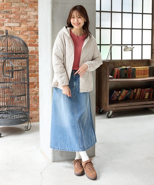 Honeys（ハニーズ）の「【非フッ素撥水加工】フードライトブルゾン（ブルゾン・レディース・ネイビー/ブラック/アイボリー・S/M/LL/L）」の7枚目の写真