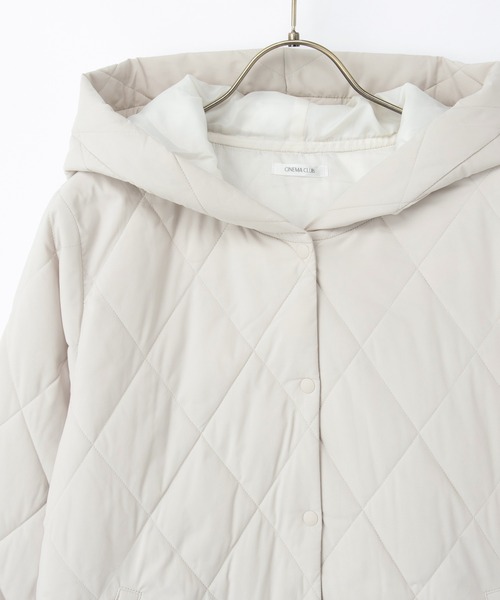 Honeys（ハニーズ）の「【非フッ素撥水加工】フードライトブルゾン（ブルゾン・レディース・ネイビー/ブラック/アイボリー・S/M/LL/L）」の18枚目の写真