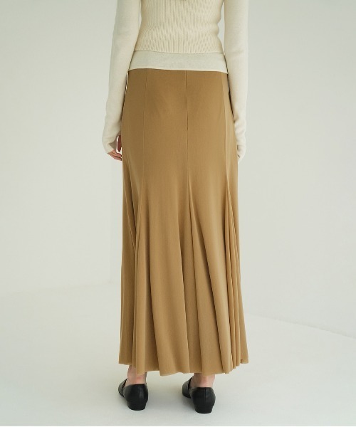 CLANE(クラネ)の「LOW WAIST W TULLE MERMAID SKIRT(スカート・レディース・ブラック/ベージュ・2/1/0)」の3枚目の写真