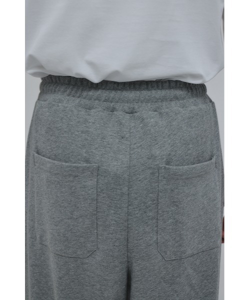 STYLEMIXER(スタイルミキサー)の「ワイドタックスウェットパンツ(スウェットパンツ・メンズ・ブラック/杢グレー・MEDIUM/LARGE)」の11枚目の写真